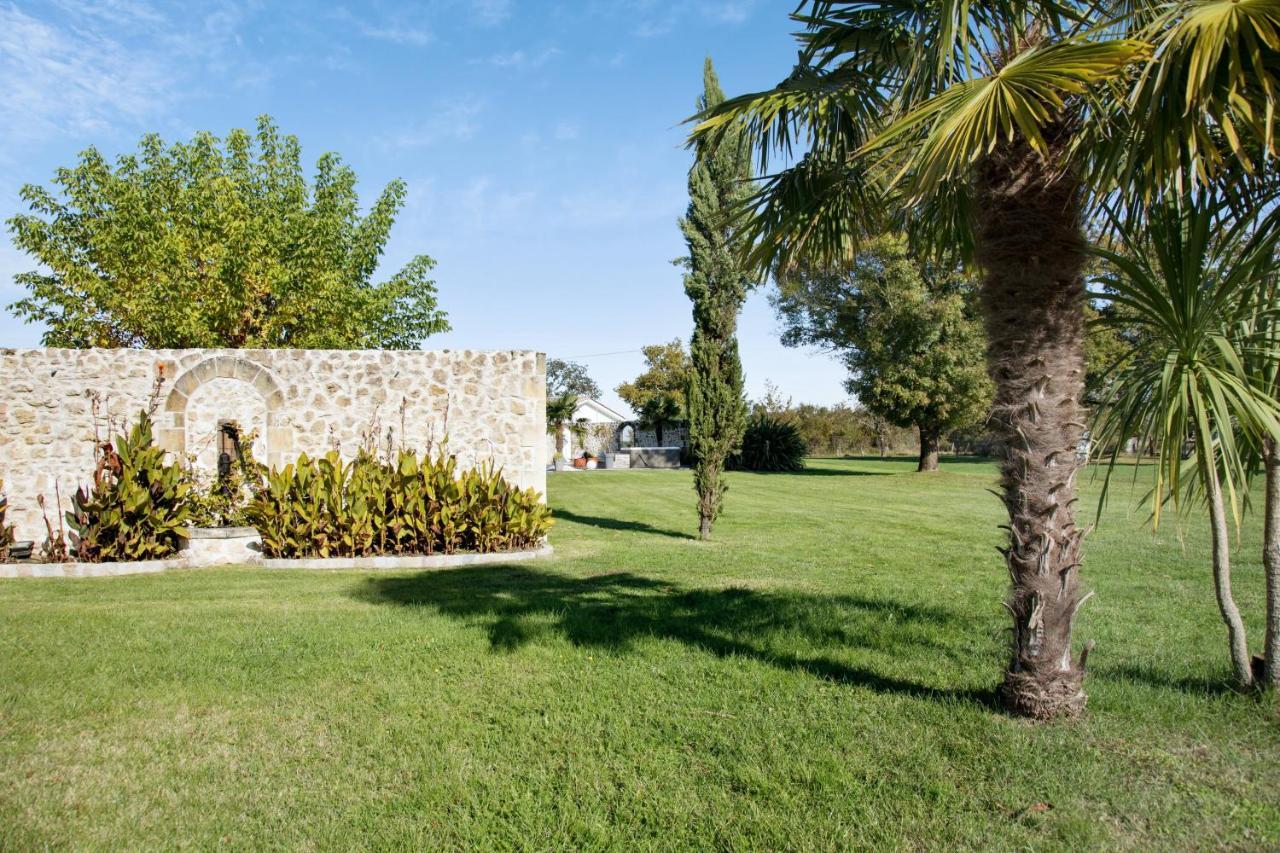 Villa Charmante A Saint-Germain-D'Esteuil Avec Piscine Privee Экстерьер фото