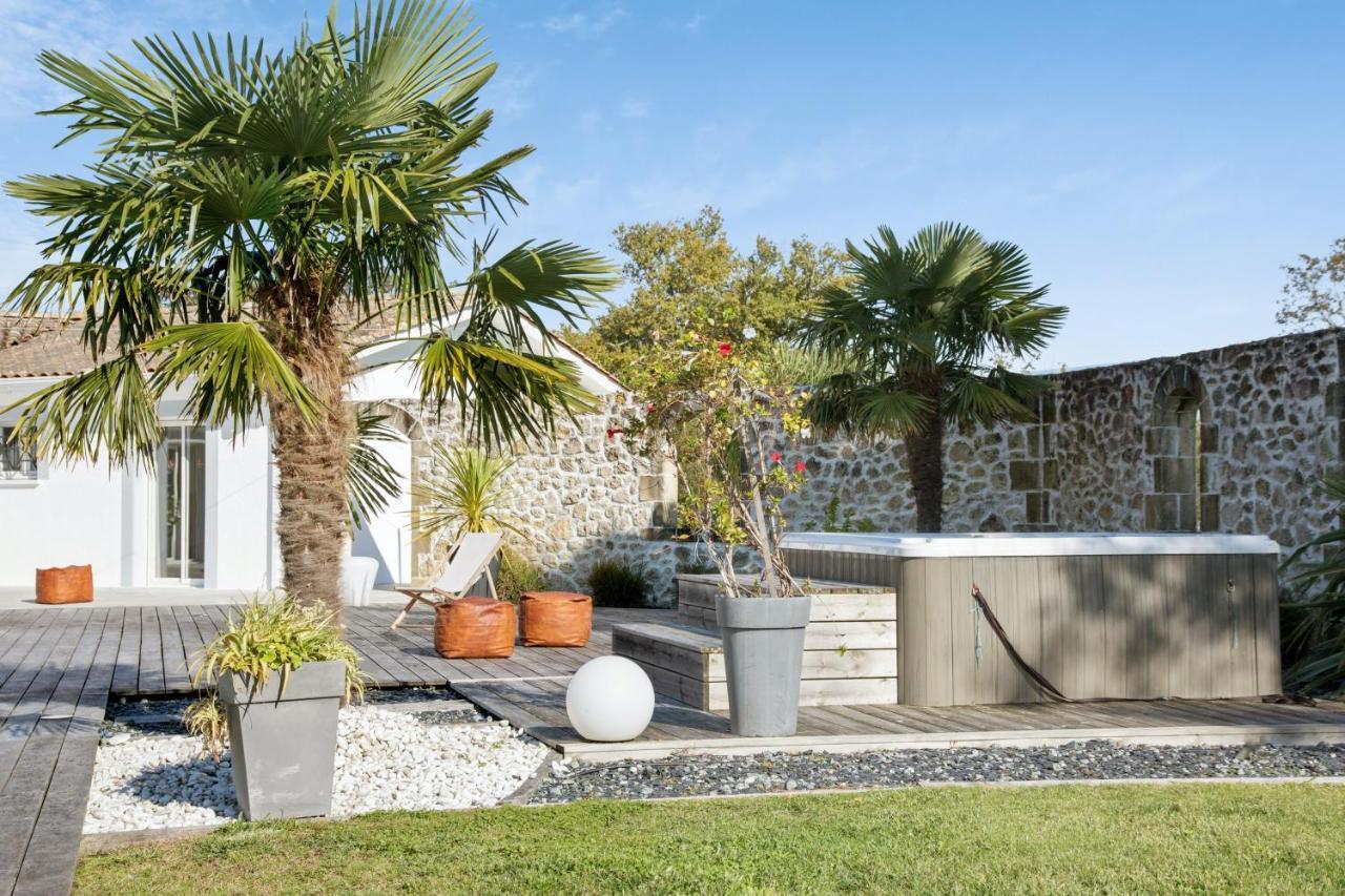 Villa Charmante A Saint-Germain-D'Esteuil Avec Piscine Privee Экстерьер фото